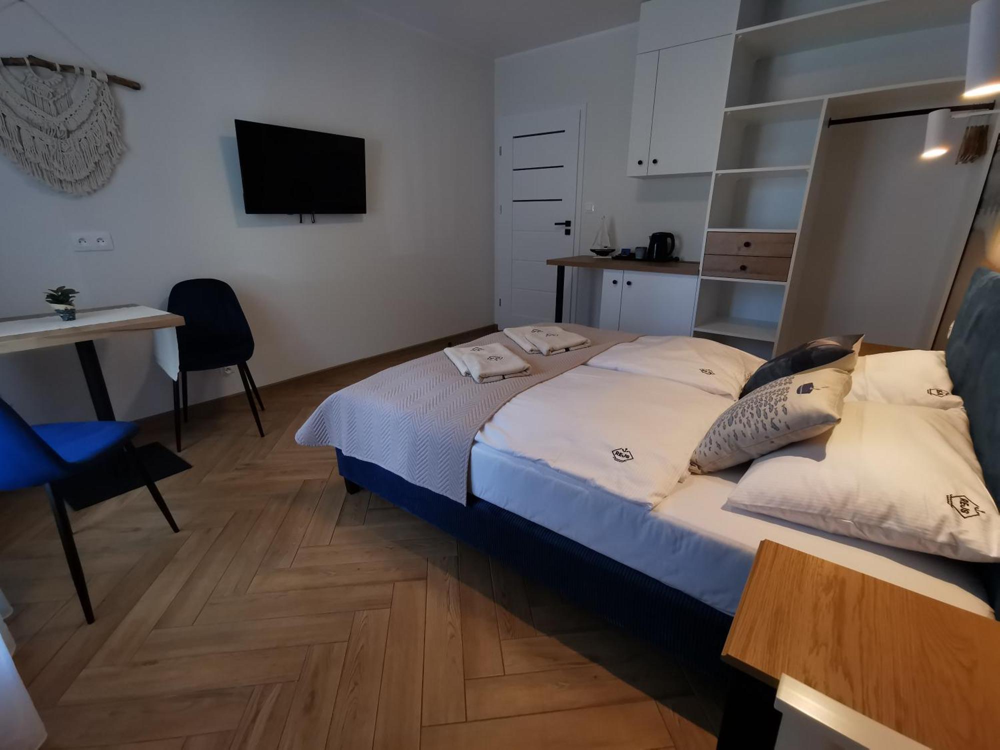 Dom Goscinny Z Restauracja - Rejs Dziwnów Buitenkant foto