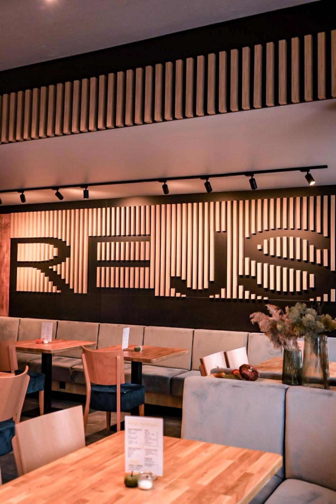 Dom Goscinny Z Restauracja - Rejs Dziwnów Buitenkant foto